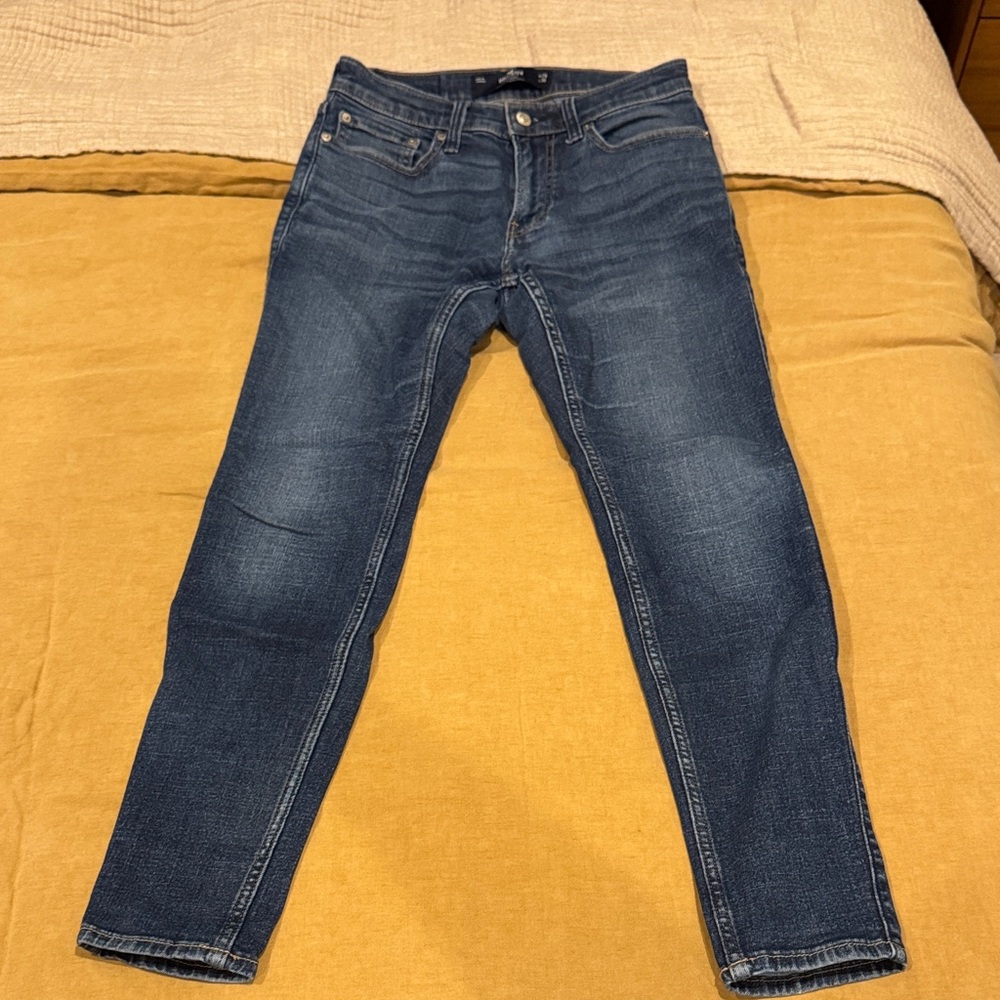 Hollister Men's Dark Blue Skinny Jeans